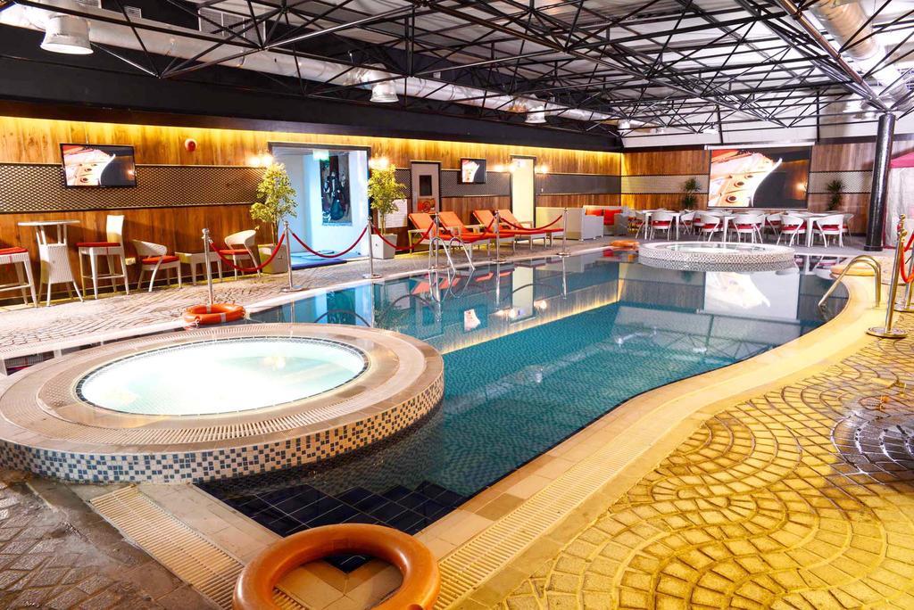 Sun And Sands Hotel Дубай Экстерьер фото