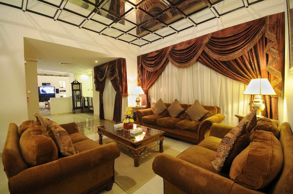 Sun And Sands Hotel Дубай Экстерьер фото