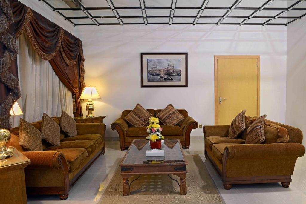 Sun And Sands Hotel Дубай Экстерьер фото